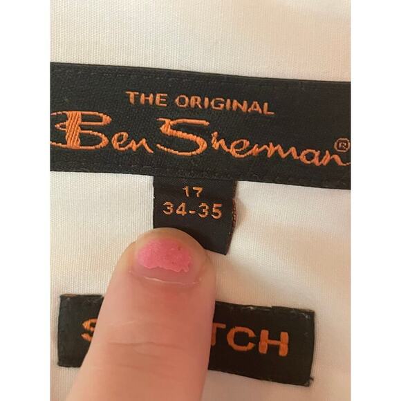 Ben Sherman mens the original white button down shirt. stretch. Size 17. - Picture 3 of 6